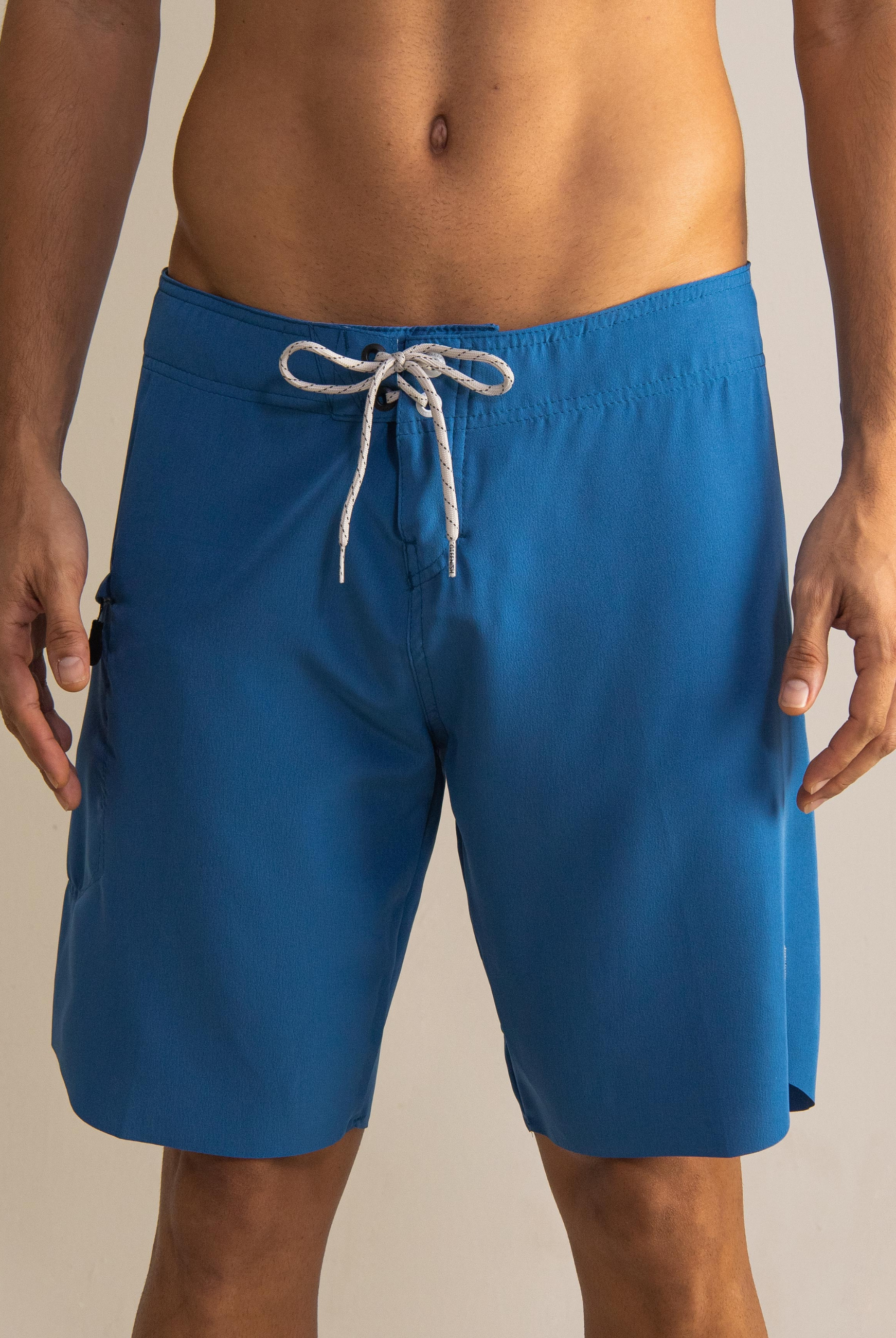 BOARDSHORT ULTRALIGHT BASIC - AZUL