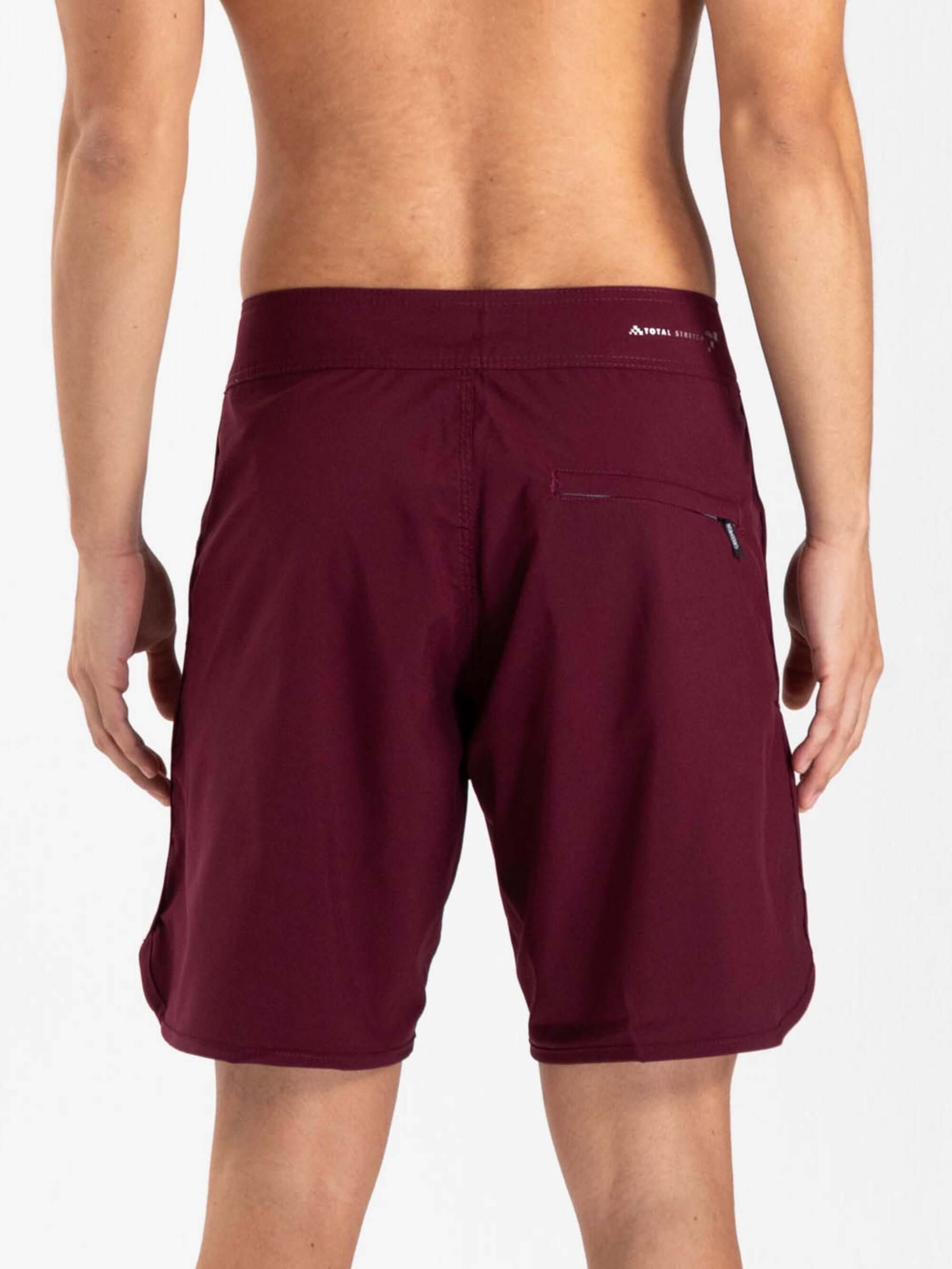 Greenish Boardwalk New Basic bordô shorts with anatomical waistband and zippered pocket.