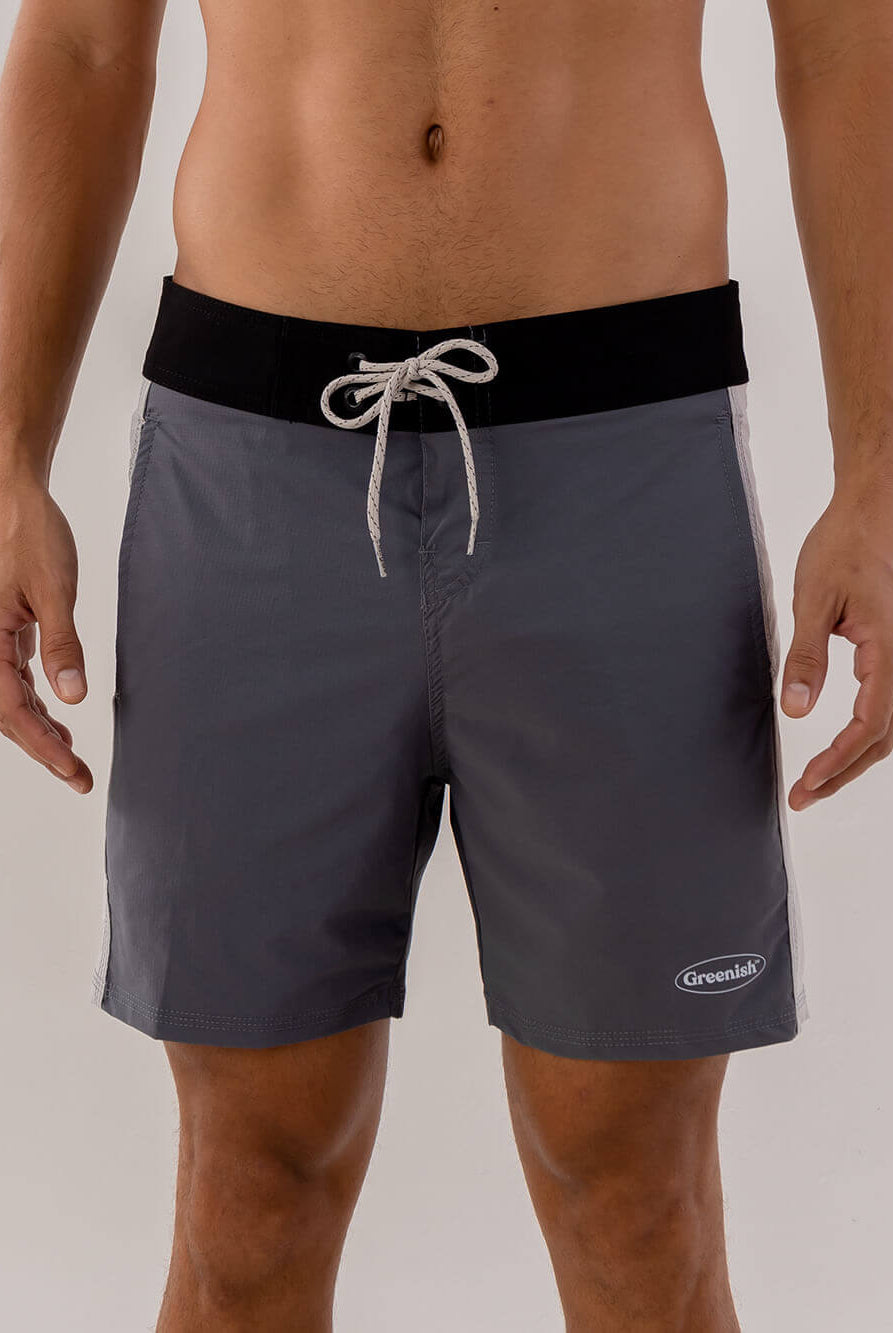 Bermuda Boardwalk Classic Trunk da Greenish, estilo vintage e cós anatômico, ideal para looks incríveis.