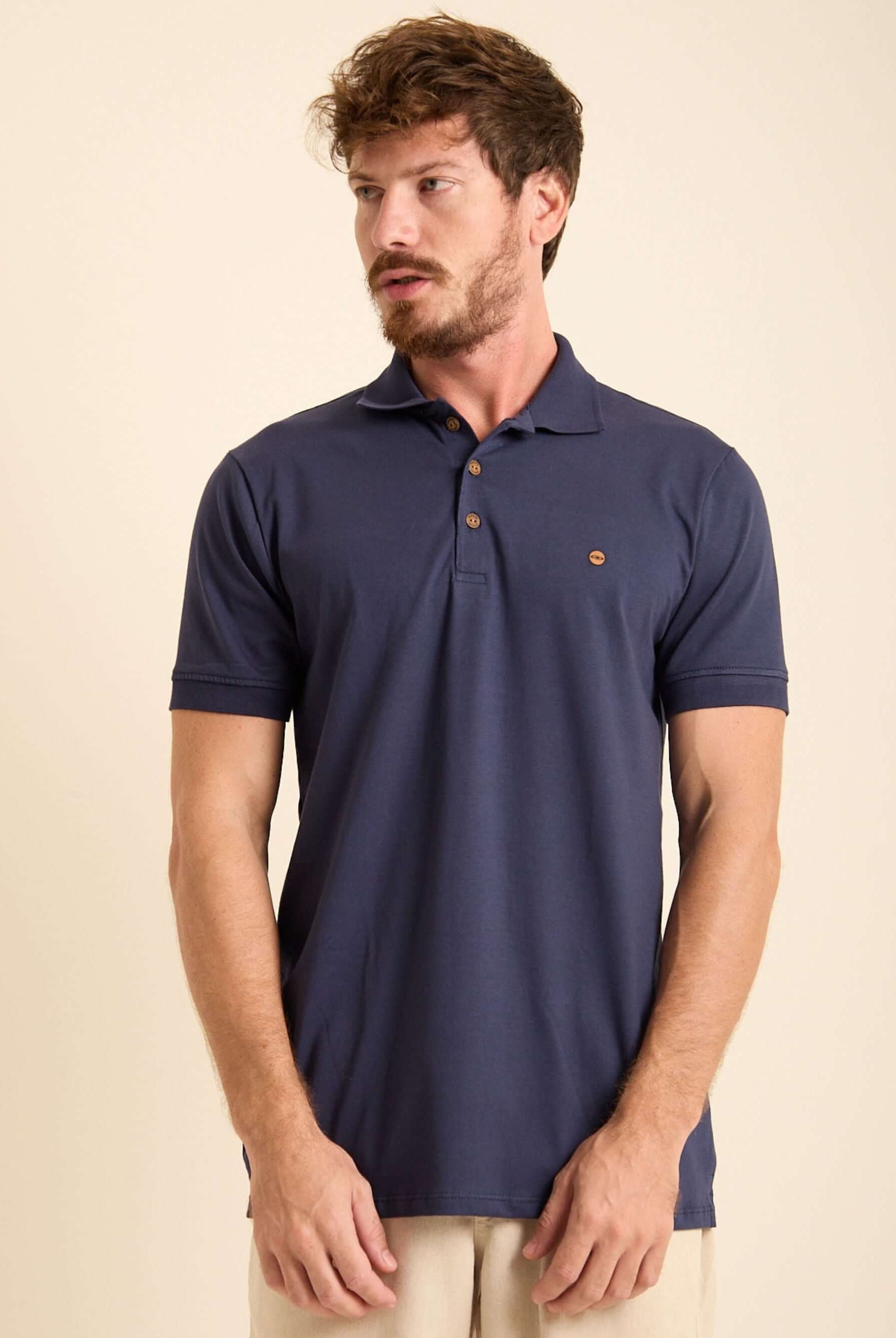 Camisa Polo Retilinea Azul Marinho da Greenish, confortável em algodão e elastano, com gola e três botões.