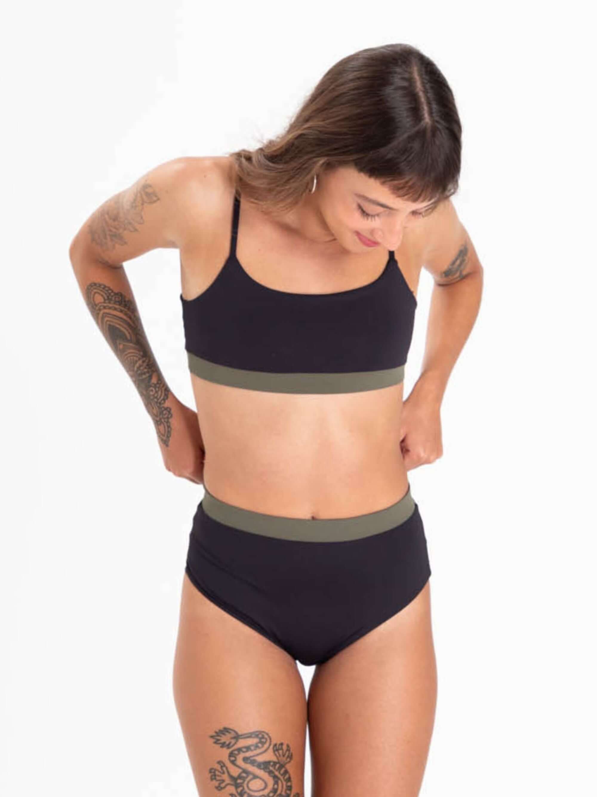 Biquíni calcinha Jami Active preto da Greenish, conforto e elegância para o verão.