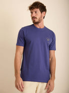 Camiseta Nature azul royal da Greenish, 100% algodão, toque leve e macio para looks streetwear.