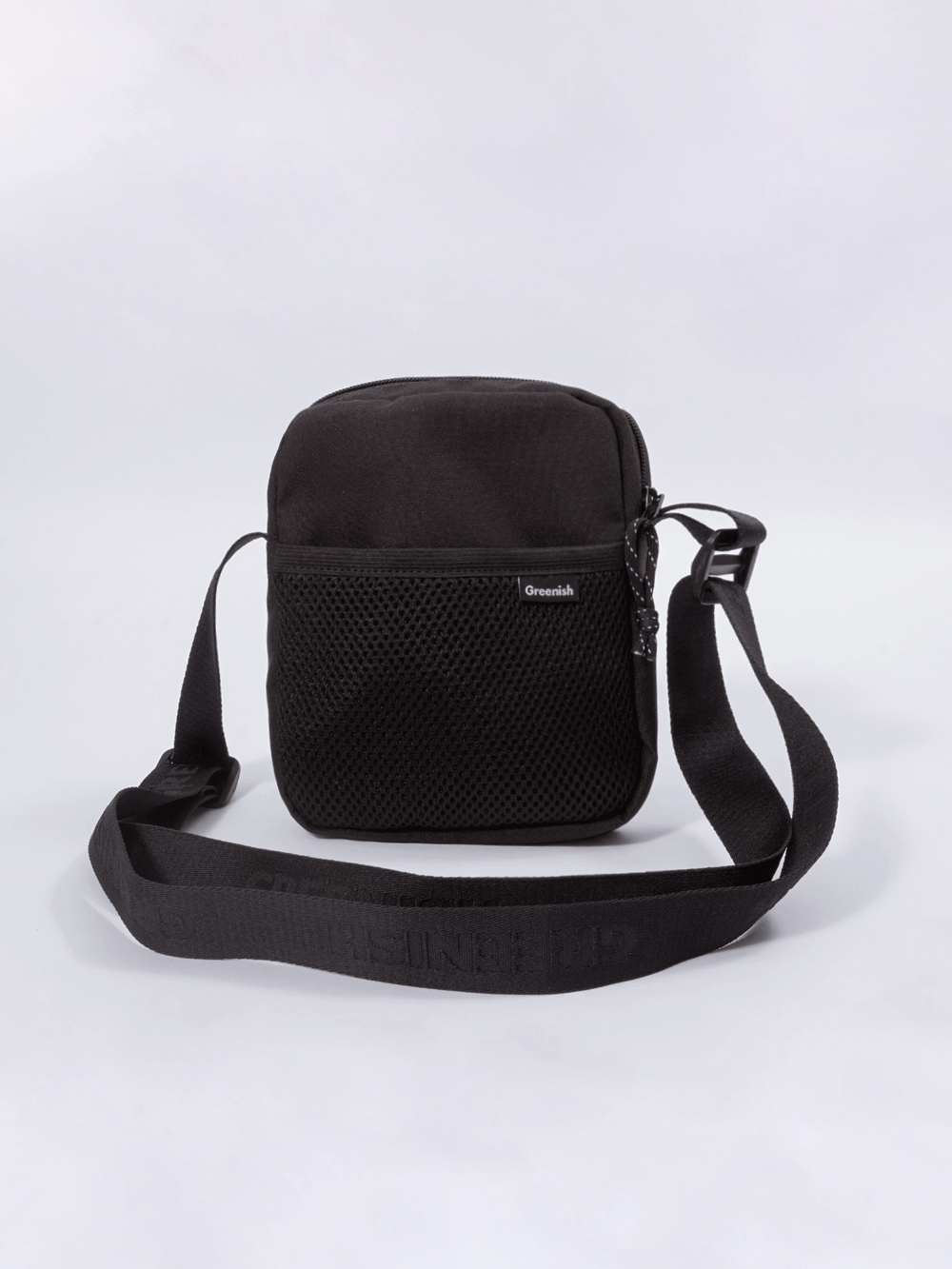 Bag Rays - Preto by Greenish, stylish black sling bag perfect for essentials and everyday use.