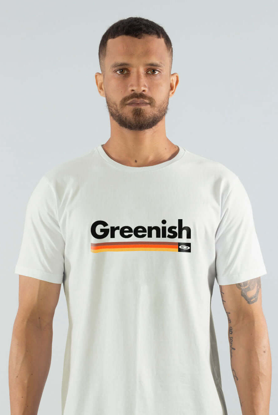Camiseta vintage off white da Greenish com design clássico e confortável.