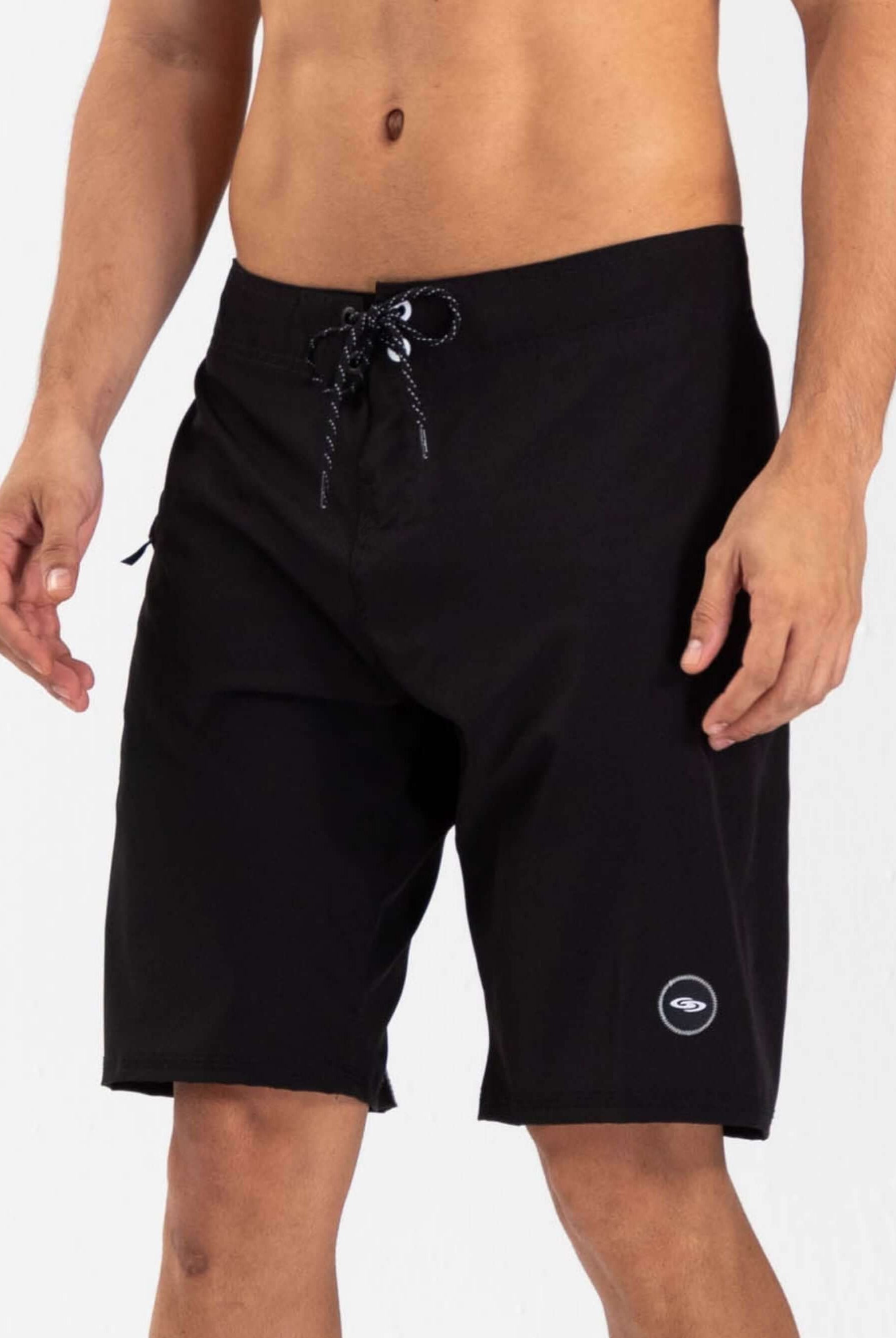 Boardshort Total Stretch Preto by Greenish for high-performance water sports with quick-drying fabric and no side seams.