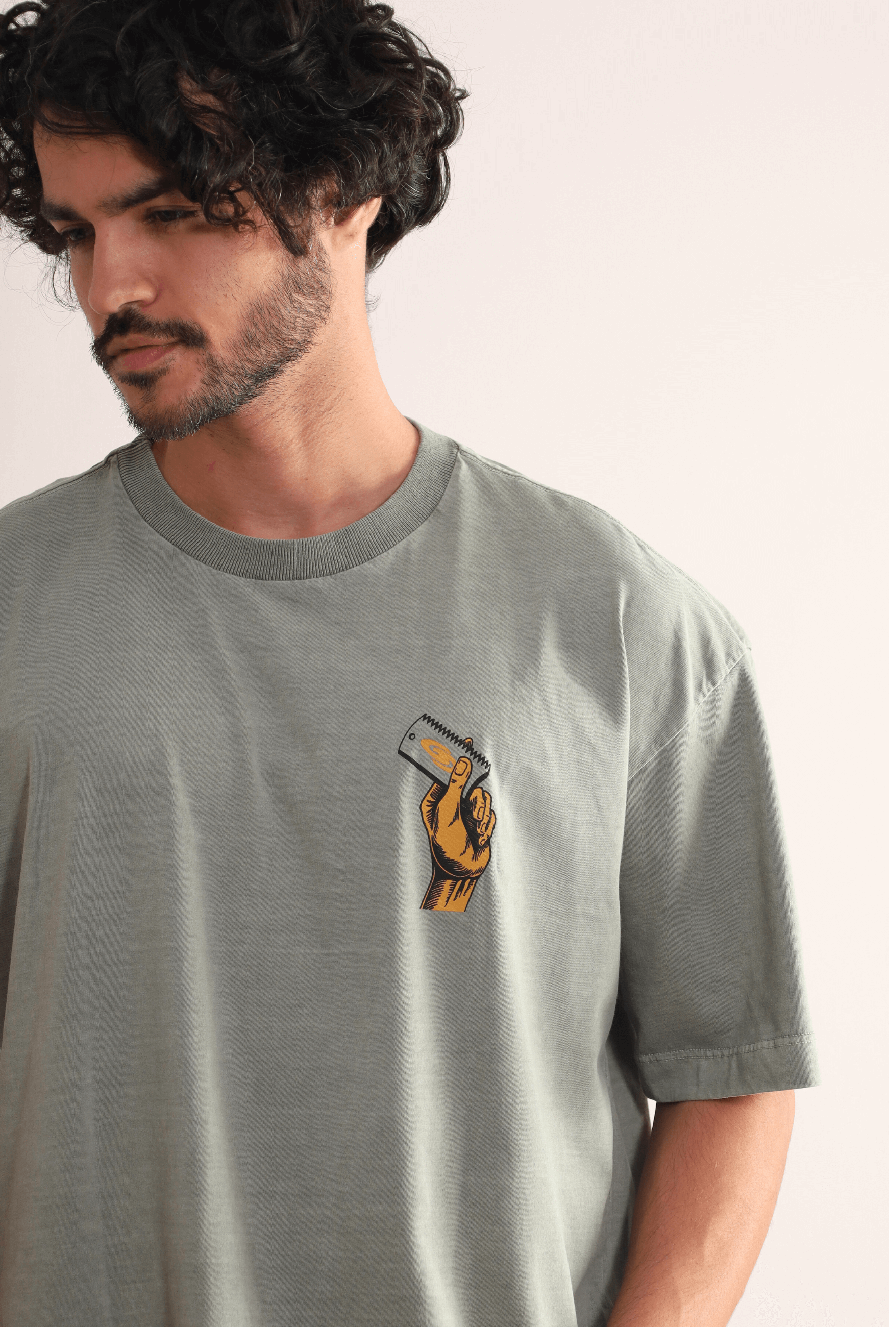 Camiseta Oversized Stone Surf Session - verde da Greenish com estampa retrô, caimento solto e toque macio de malha 100% algodão.