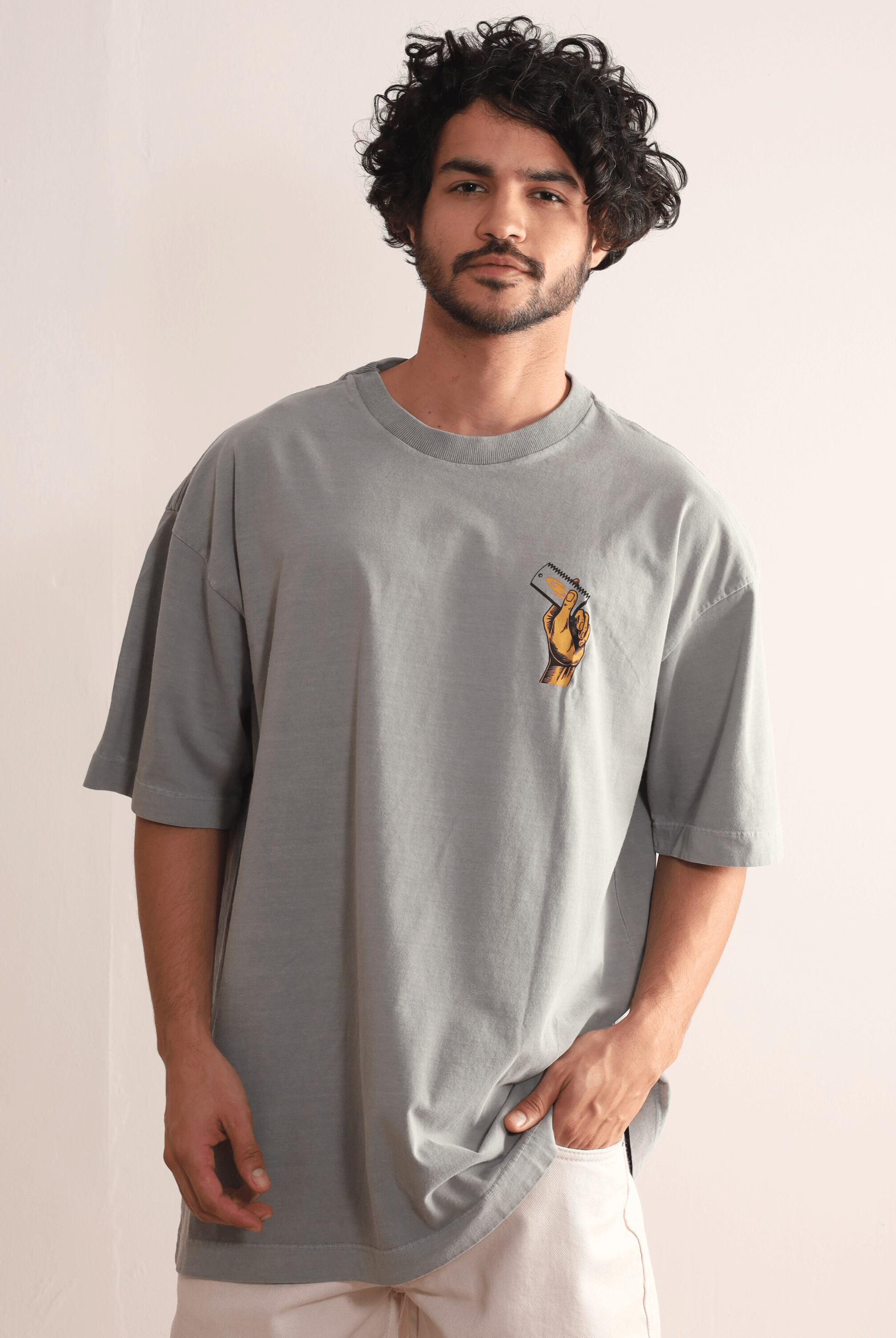 Camiseta Oversized Stone Surf Session - cinza da Greenish, arte retrô vibrante, estilo surf, algodão 100%, modelagem solta, visual desbotado.