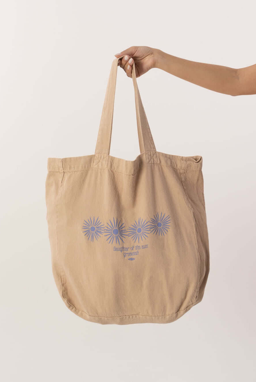 Ecobag Sun Flower da Greenish, estilo moderno e sustentável, perfeita para o dia a dia.