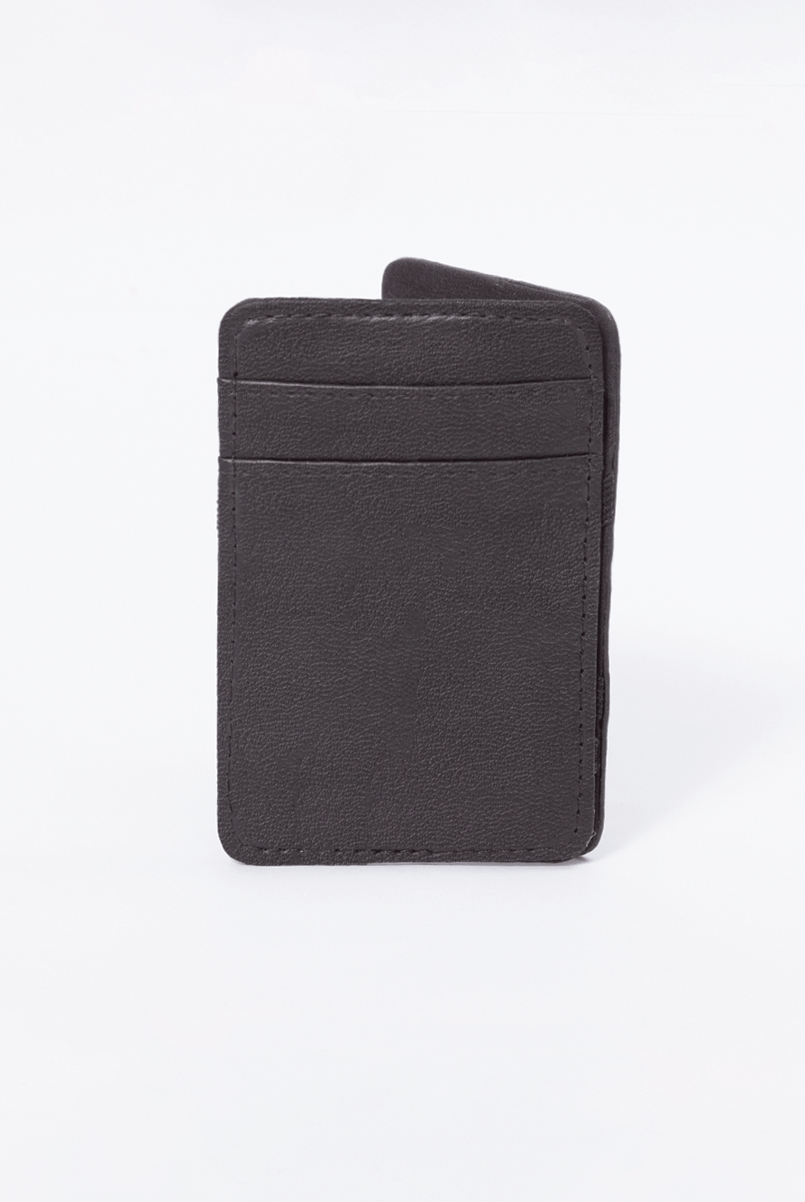 Carteira Mágica Surf Dreams preta da Greenish, ideal para quem ama praticidade e estilo.