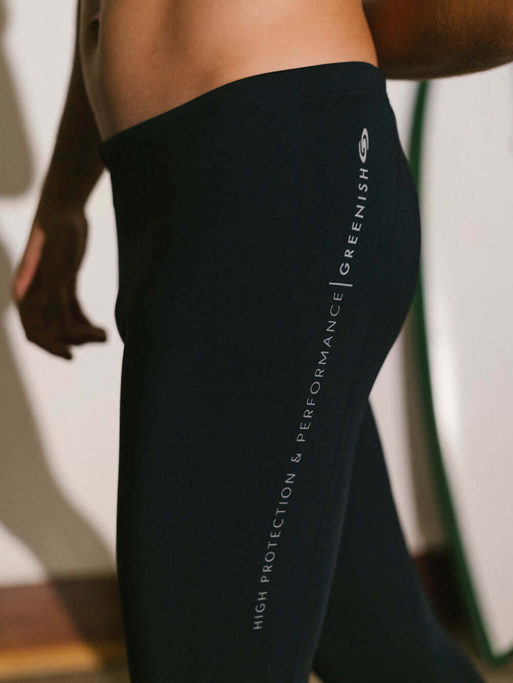 Calça Sport Lycra UV Performance preta da Greenish, ideal para alta proteção e desempenho em atividades esportivas.