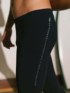 Calça Sport Lycra UV Performance preta da Greenish, ideal para alta proteção e desempenho em atividades esportivas.