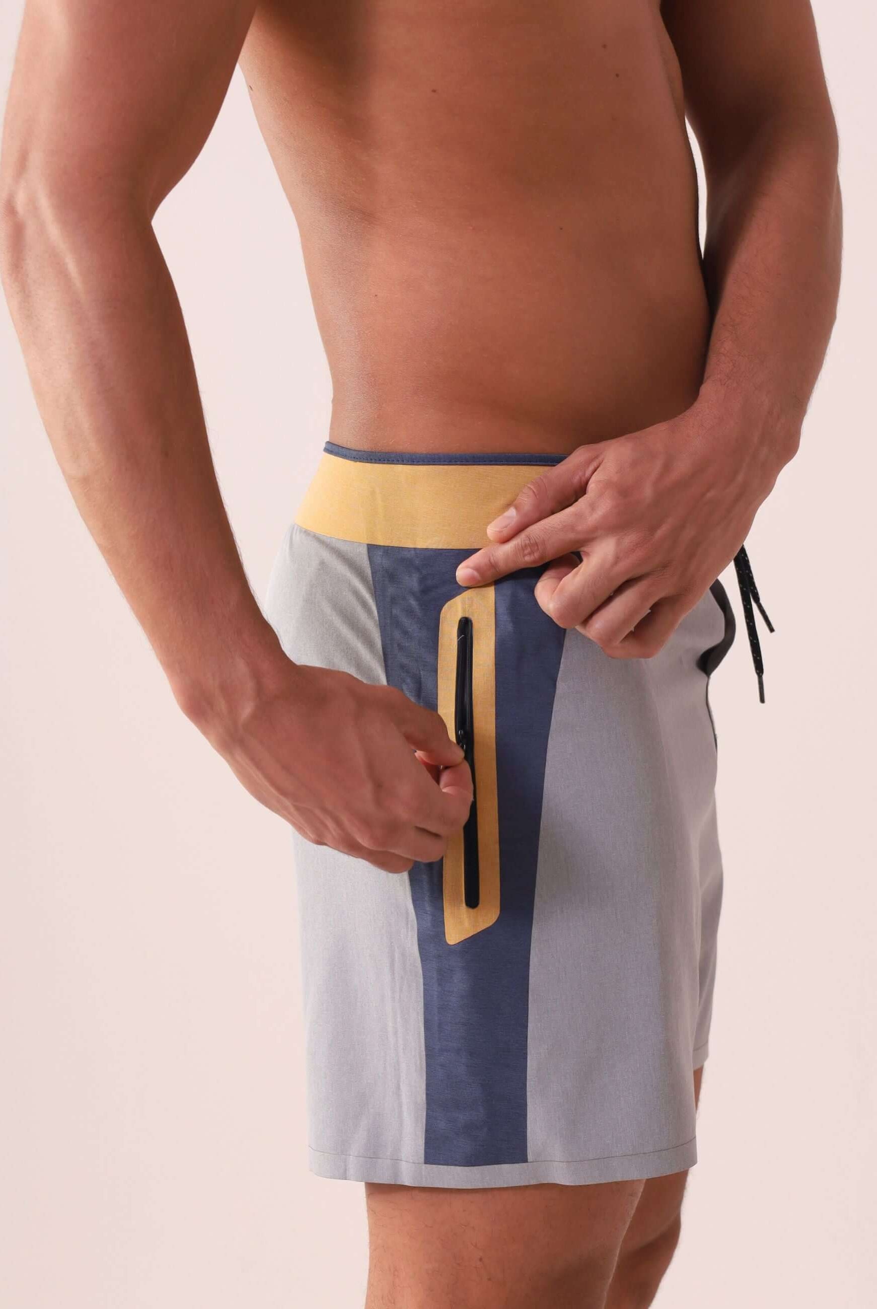 Boardshort Ultralight II Sunset - Cinza da Greenish, versátil com bolso zíper embutido, ideal para praia e uso diário.