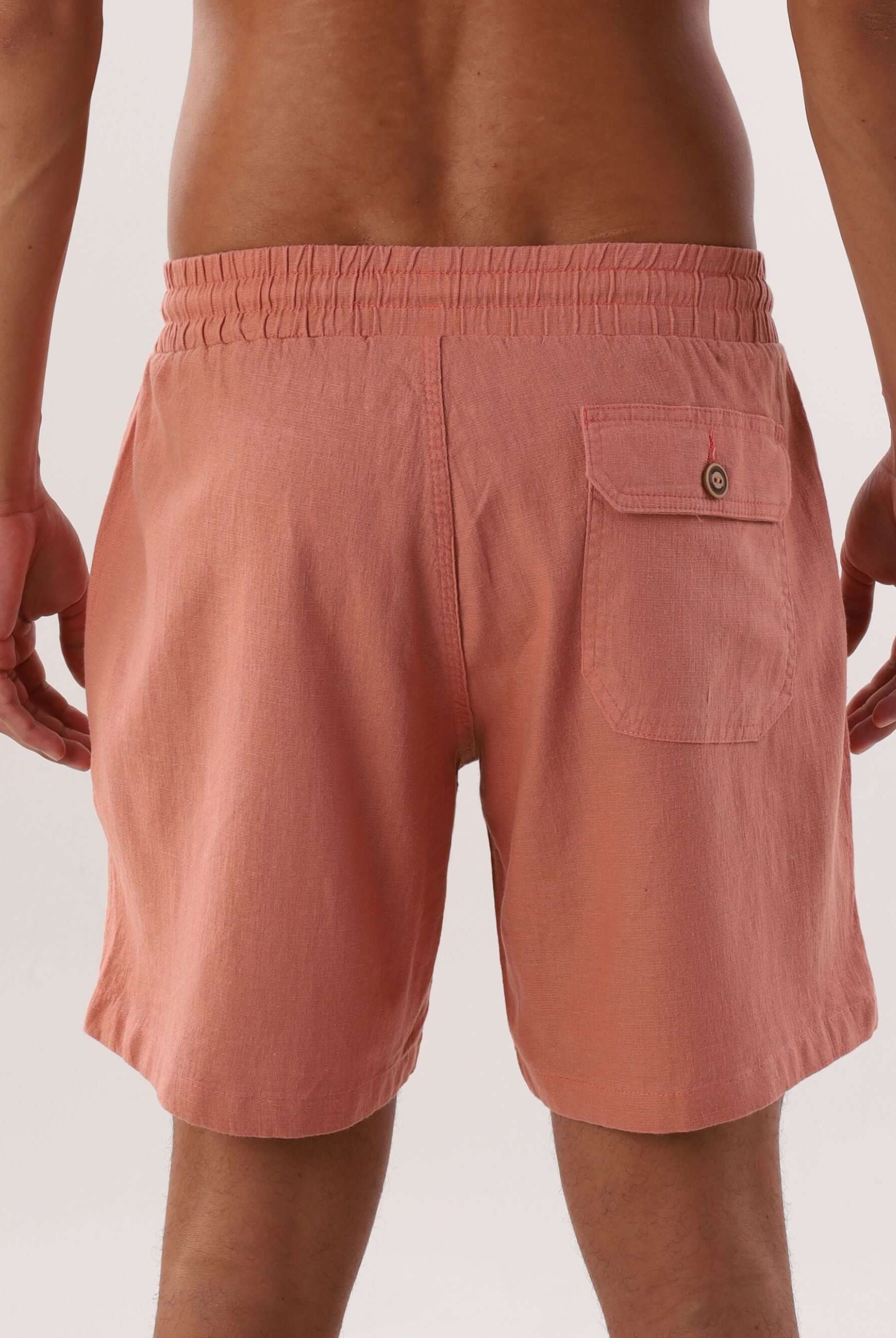 Short Linho Relax Comfort da Greenish, com cós elástico e bolso traseiro, ideal para diversas ocasiões.