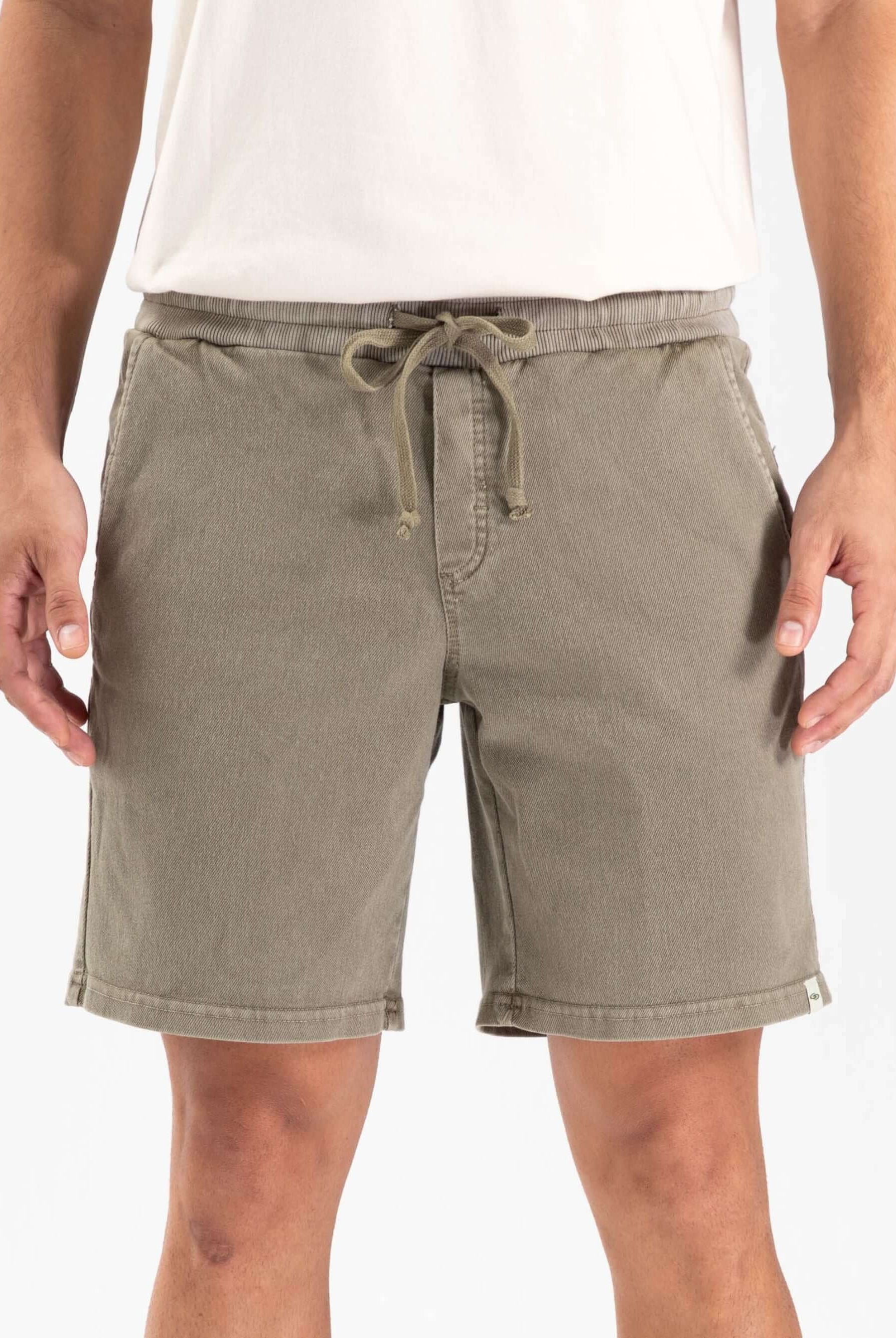 Short Verde com cadarço de algodão, casual e confortável da marca Greenish, ideal para o dia a dia.