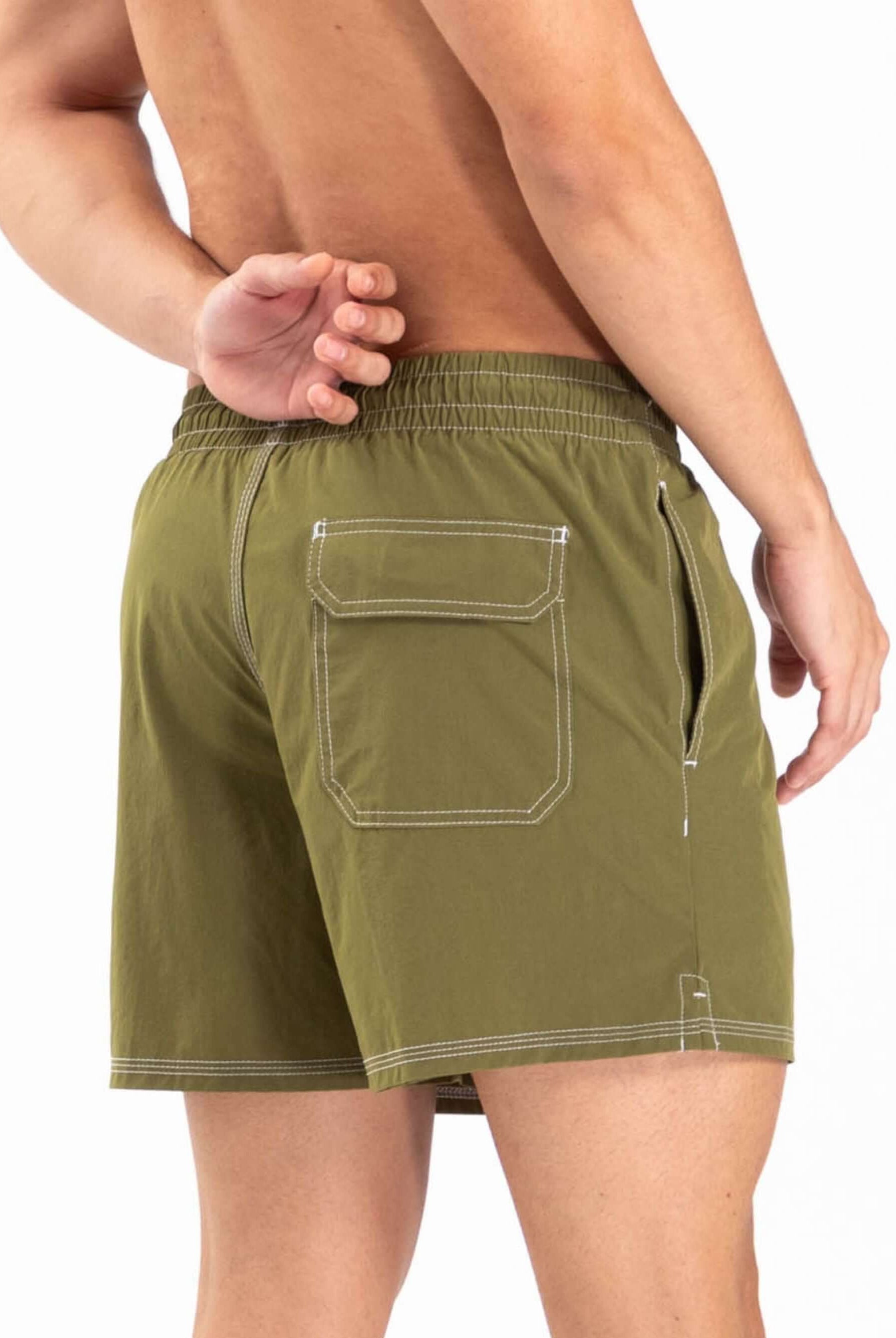 Short Volley Vintage Seekers Verde da Greenish, prático com cós elástico e bolsos laterais, ideal para o dia a dia.