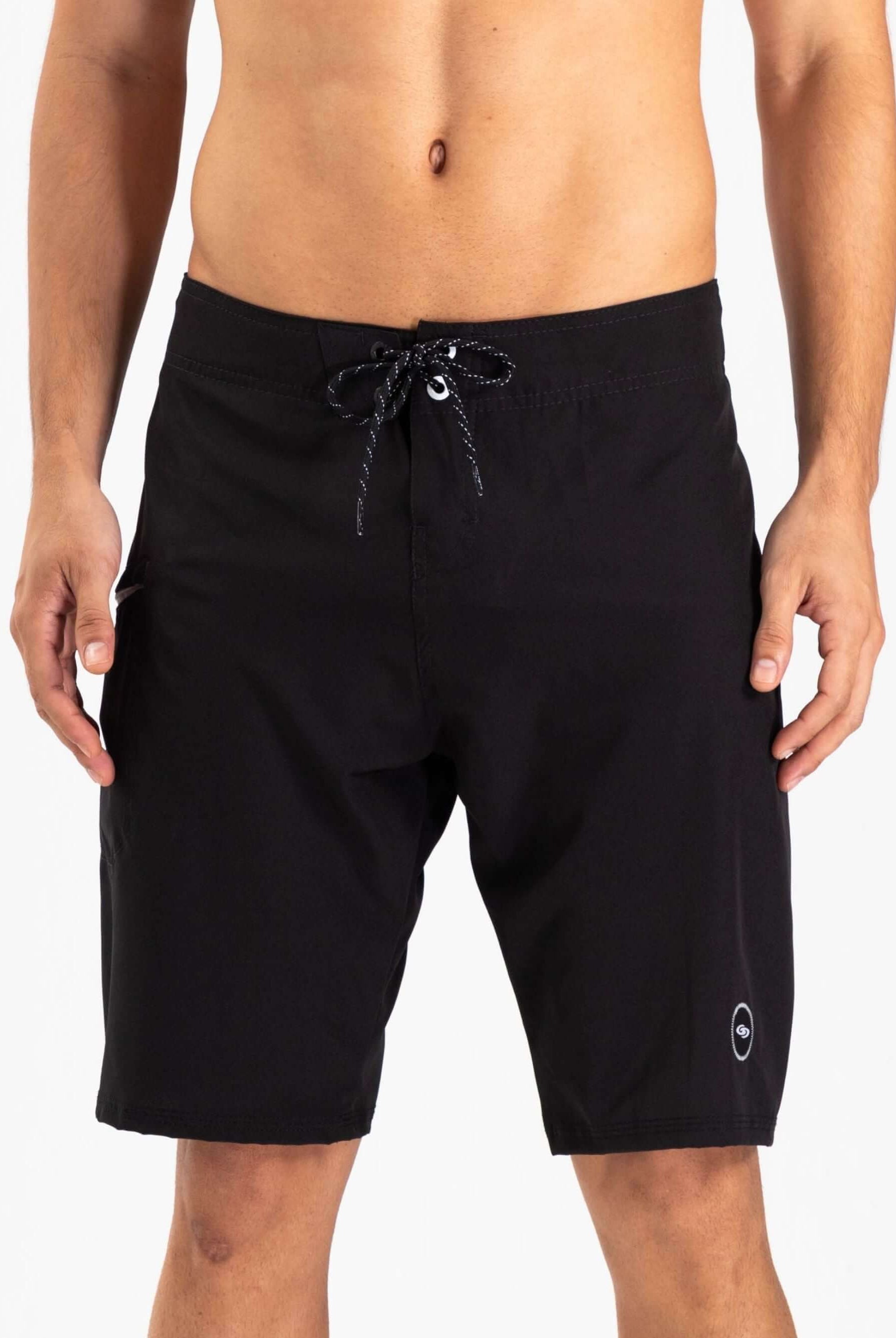 BOARDSHORT TOTAL STRETCH - PRETO by Greenish, versatile and perfect for high-performance water sports.