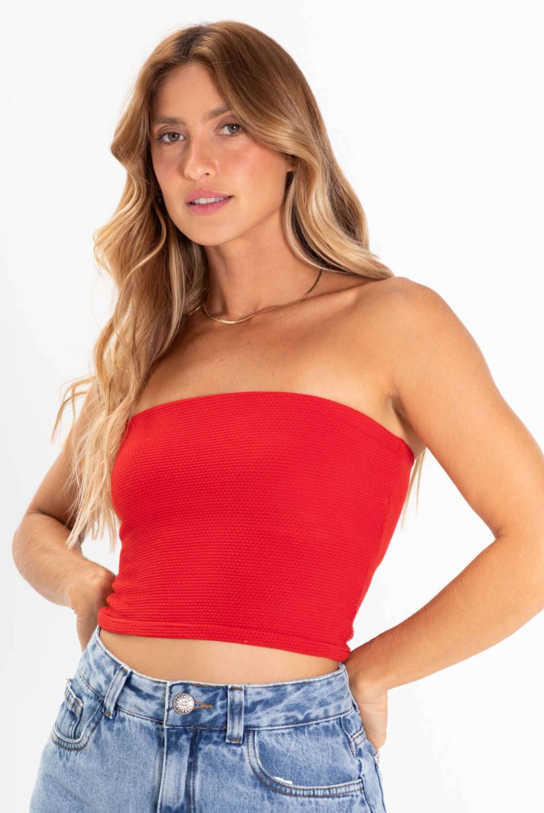 Top Reto Valerie vermelho sem alças, tecido sustentável, ideal para looks casuais, marca Greenish.