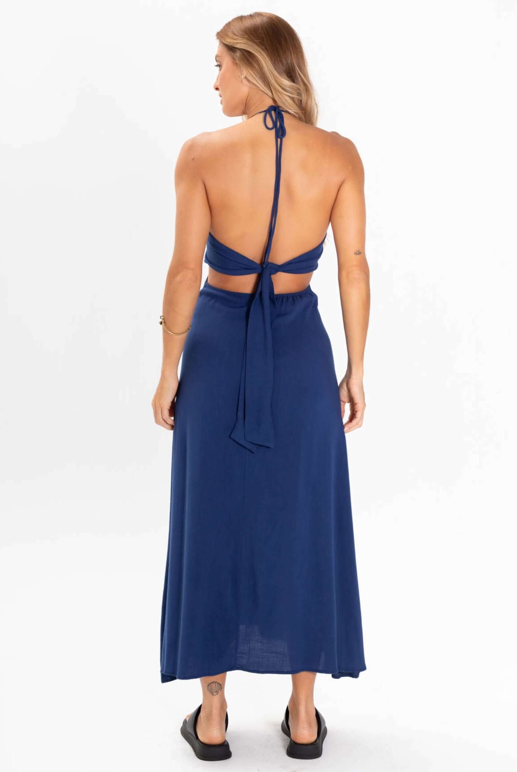 Vestido midi Alyssa da Greenish, azul, com decote em V e amarração nas costas, ideal para looks elegantes.