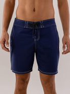Shorts de banho boardwalk Vintage Light Azul Marinho da Greenish, confortáveis e versáteis para o dia a dia.