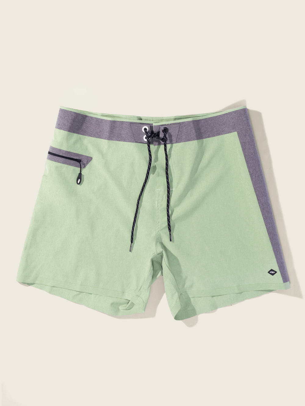 Boardshorts Ultralight II Verde da Greenish, tecido stretch, secagem rápida, ideal para esportes aquáticos.