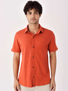 Camisa botão Ribbed - Telha da Greenish, ideal para um look casual e moderno.