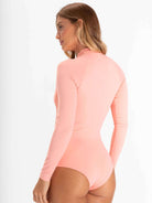 Maiô Coral Solid Color da Greenish, confortável e estiloso, ideal para proteção UV e liberdade de movimentos.
