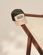 Alt Tag: Bone Green Outdoors Co. - Areia boné Greenish leve, resistente e confortável com aba curva contraste e silk frontal em relevo