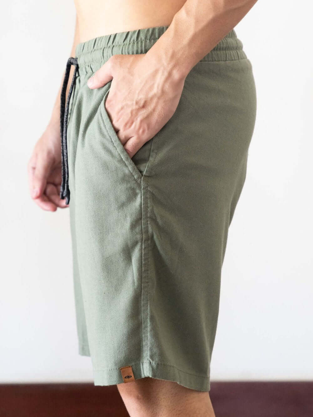 Bermuda Relax Blend Verde da Greenish, ideal para conforto e estilo no dia a dia.