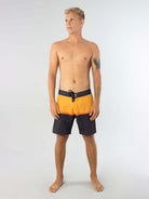 Boardshort Adventures Amarelo by Greenish, featuring ergonomic waistband and stylish design for comfort.