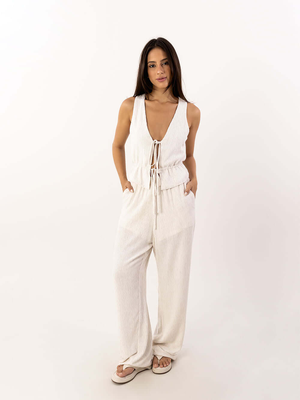 Blusa Tiemi da Greenish, confortável e sofisticada, ideal para looks modernos e autênticos.