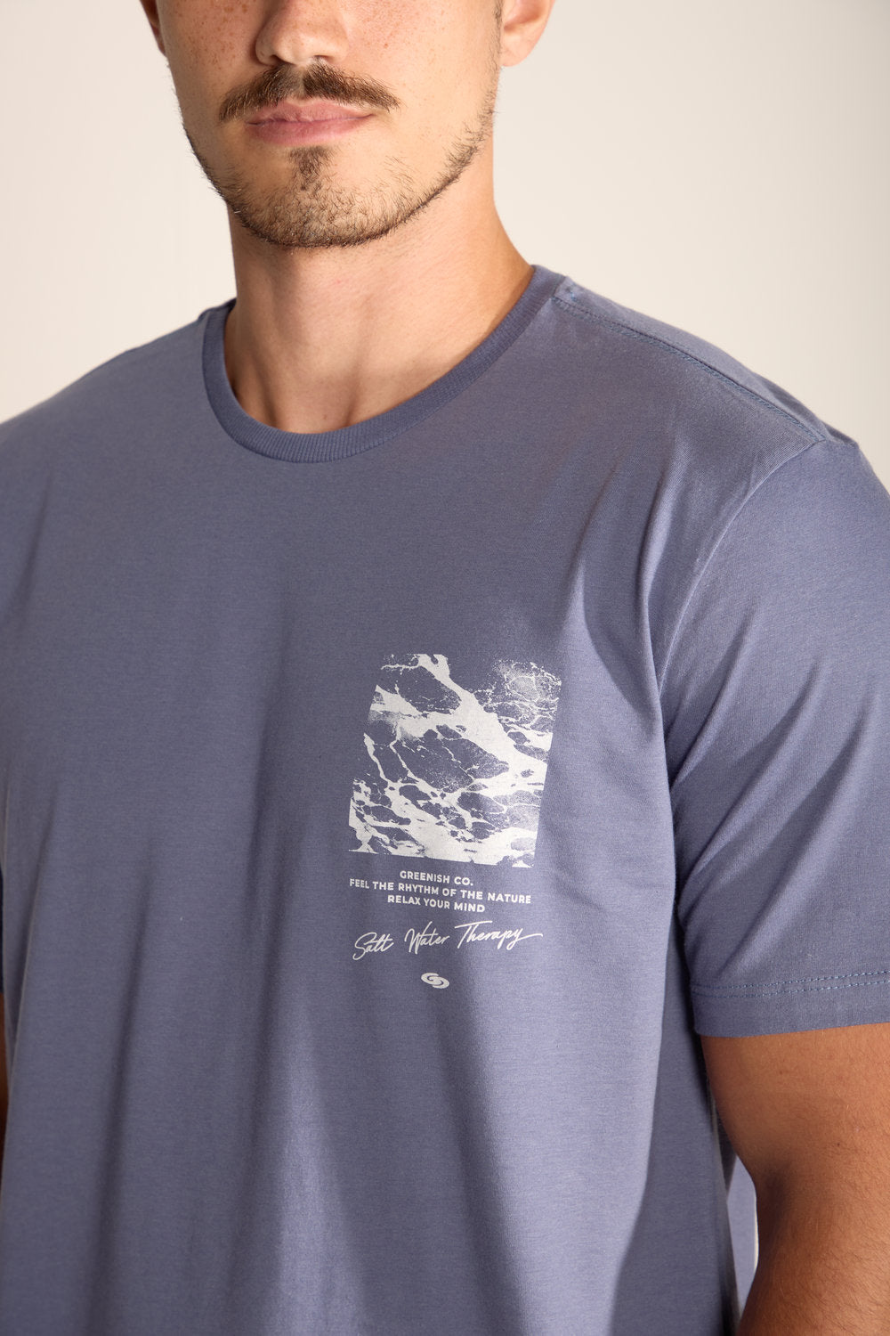 Camiseta Salt Water Therapy - Azul Indigo