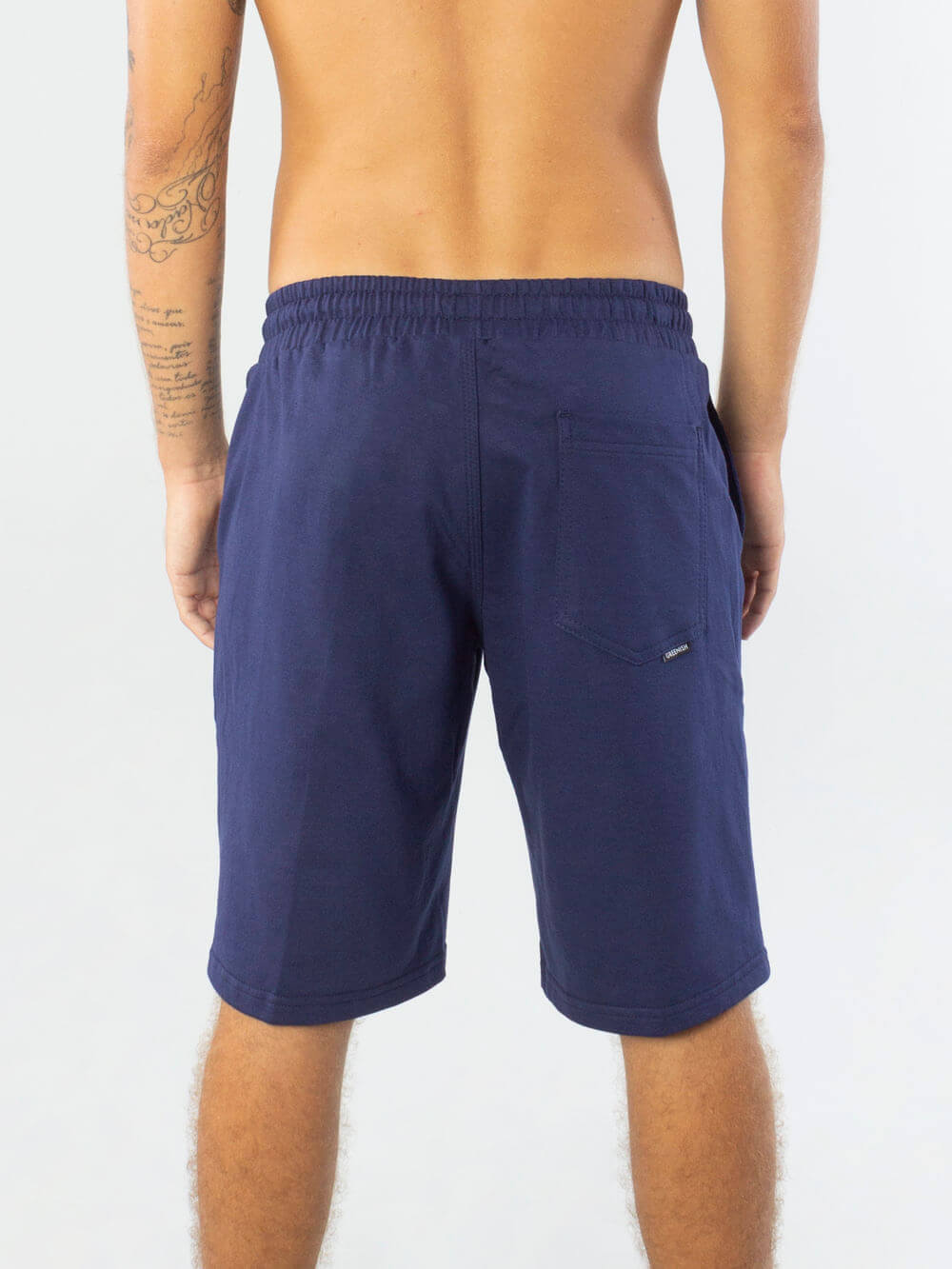 Bermuda Moletom Basic Azul Marinho Greenish, com elástico e bolso, ideal para conforto e estilo.