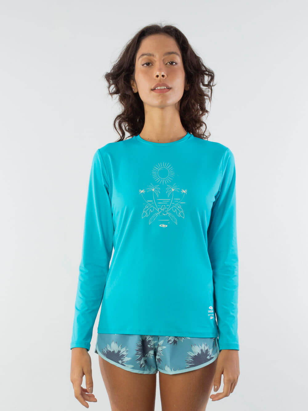 Camisa UV feminina Beach Paradise Turquesa da Greenish, ideal para proteção solar e estilo na praia.