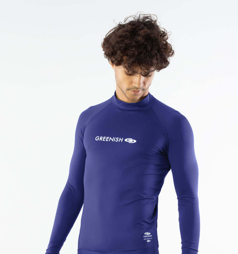 Camiseta UV longa Greenish azul, ideal para esportes aquáticos, confortável e com proteção UV.