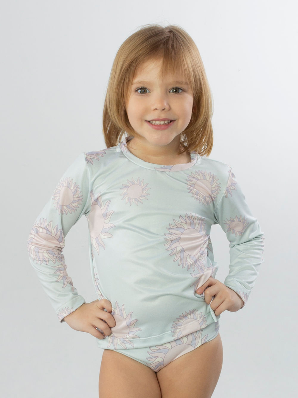Conjunto UV feminino The Sun azul da Greenish, perfeito para proteção solar e conforto na praia.