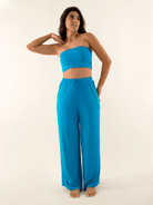 CALÇA GRETA azul da marca Greenish, confortável e estilosa, ideal para o verão, com modelo solto e leve.
