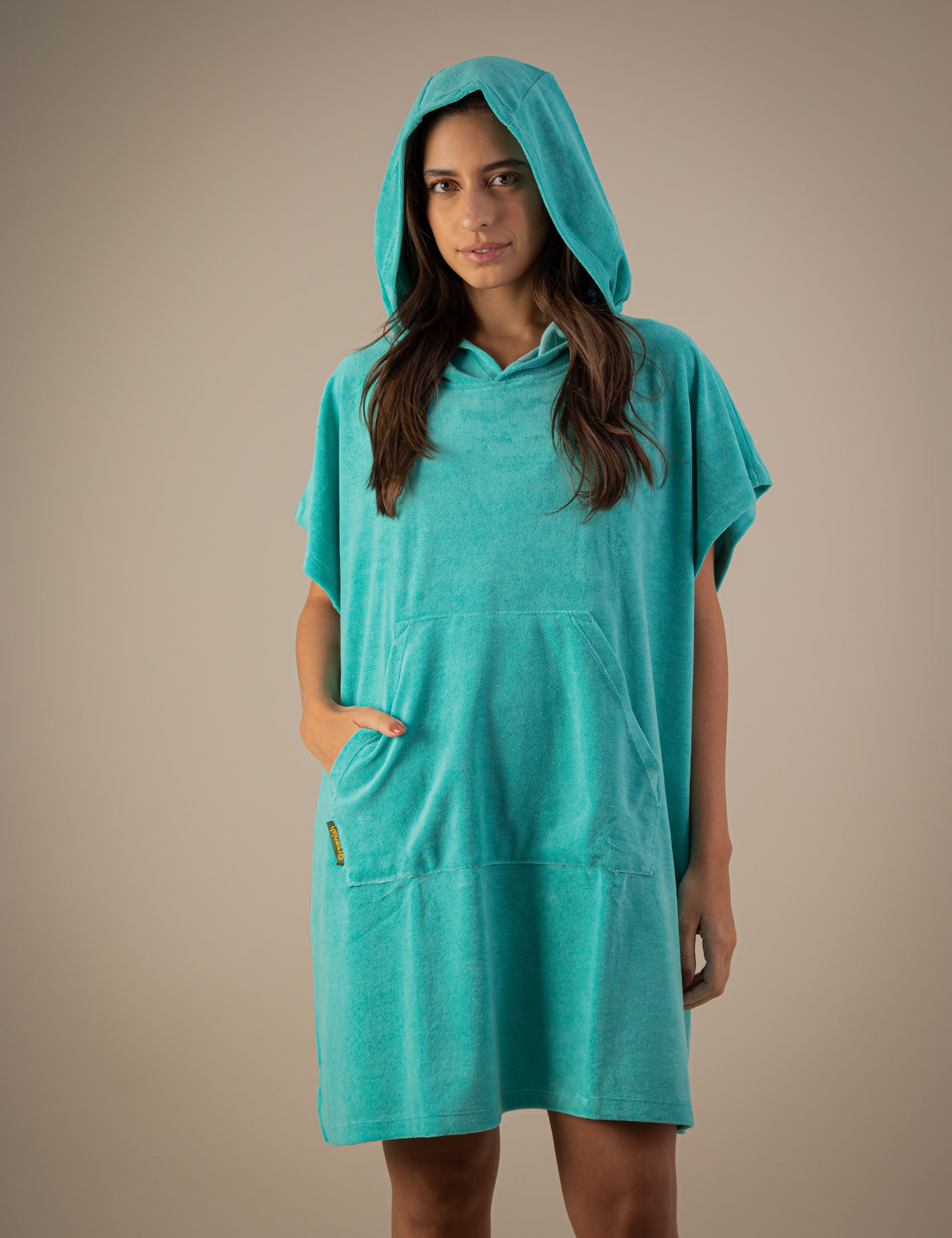Poncho Curto Atoalhado Azul Claro - Greenish