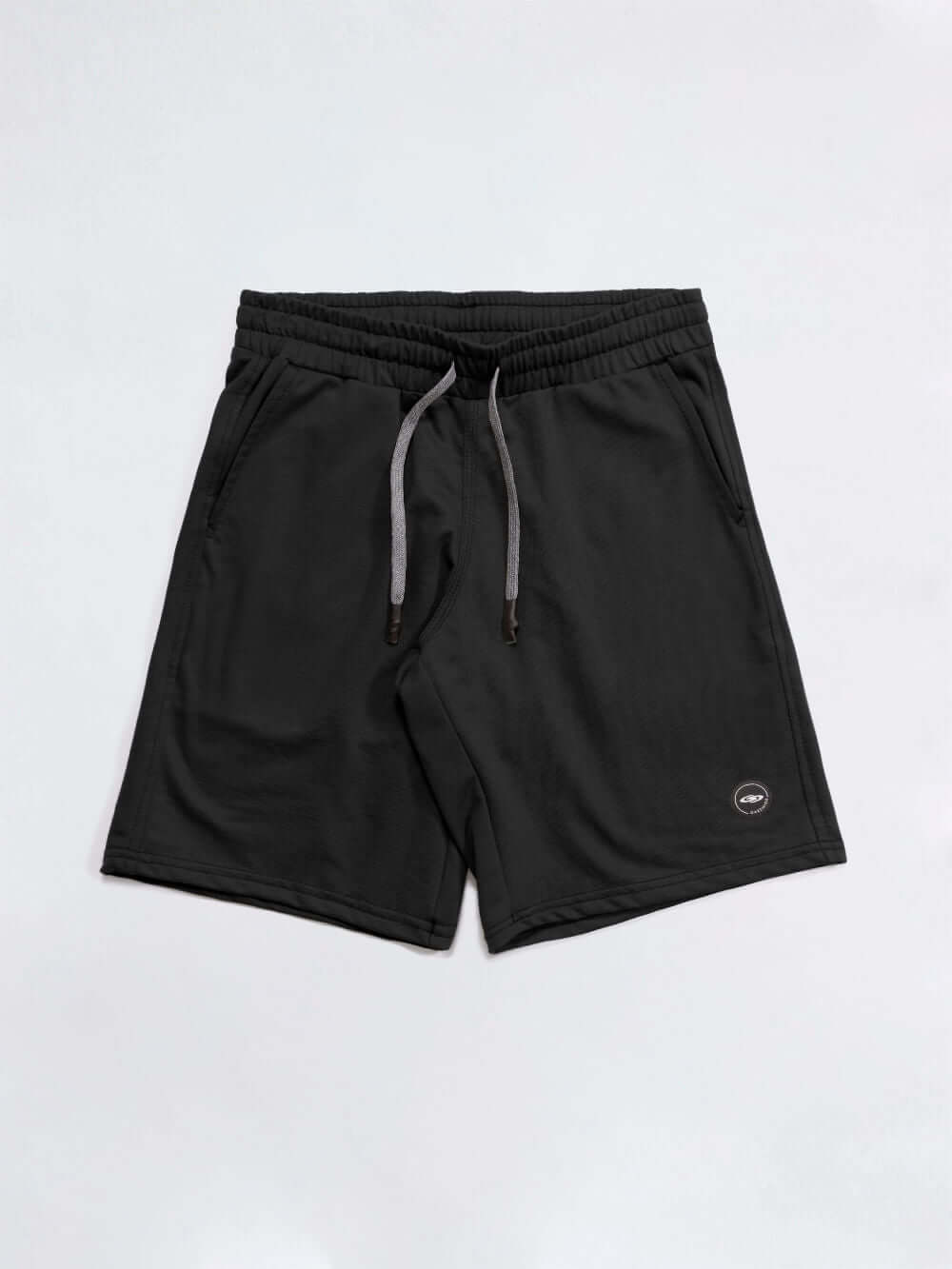 Bermuda Moletom Basic preta da marca Greenish, com elástico na cintura e bolsos laterais.