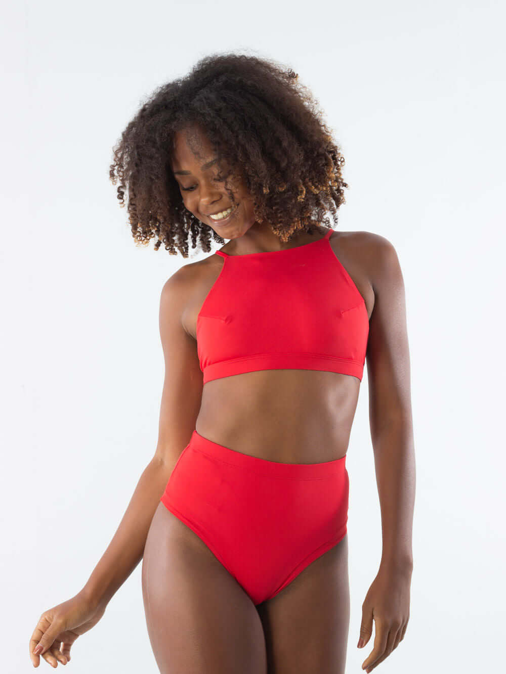 Calcinha Hot Pants Surfing VERMELHO da Greenish, ideal para praia e piscina, estilo moderno e confortável.