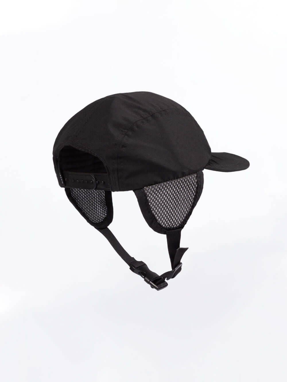 Boné Sport Preto da marca Greenish, com design leve e retrô, ideal para atividades ao ar livre.