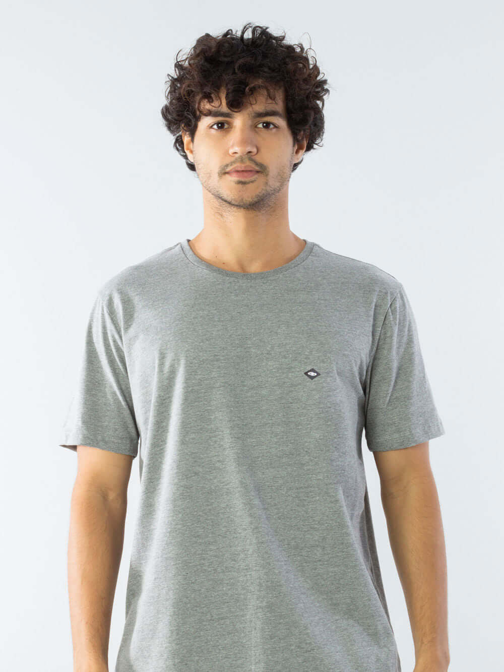 Camiseta básica mescla da Greenish, confortável e sustentável, ideal para o dia a dia.