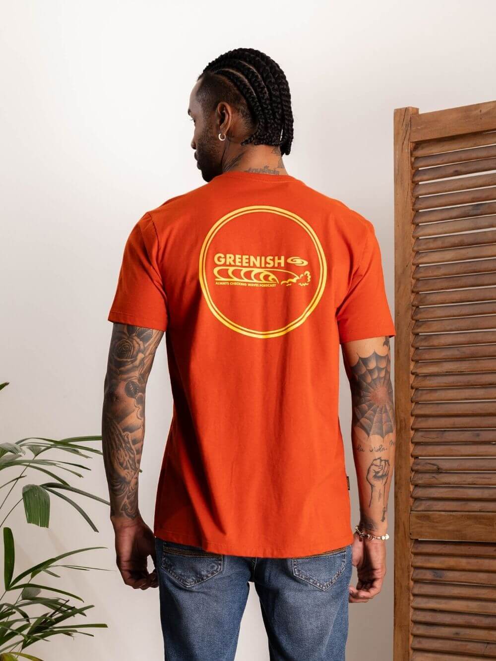 Camiseta Transition Telha da marca Greenish, vista traseira, estilo moderno e confortável.