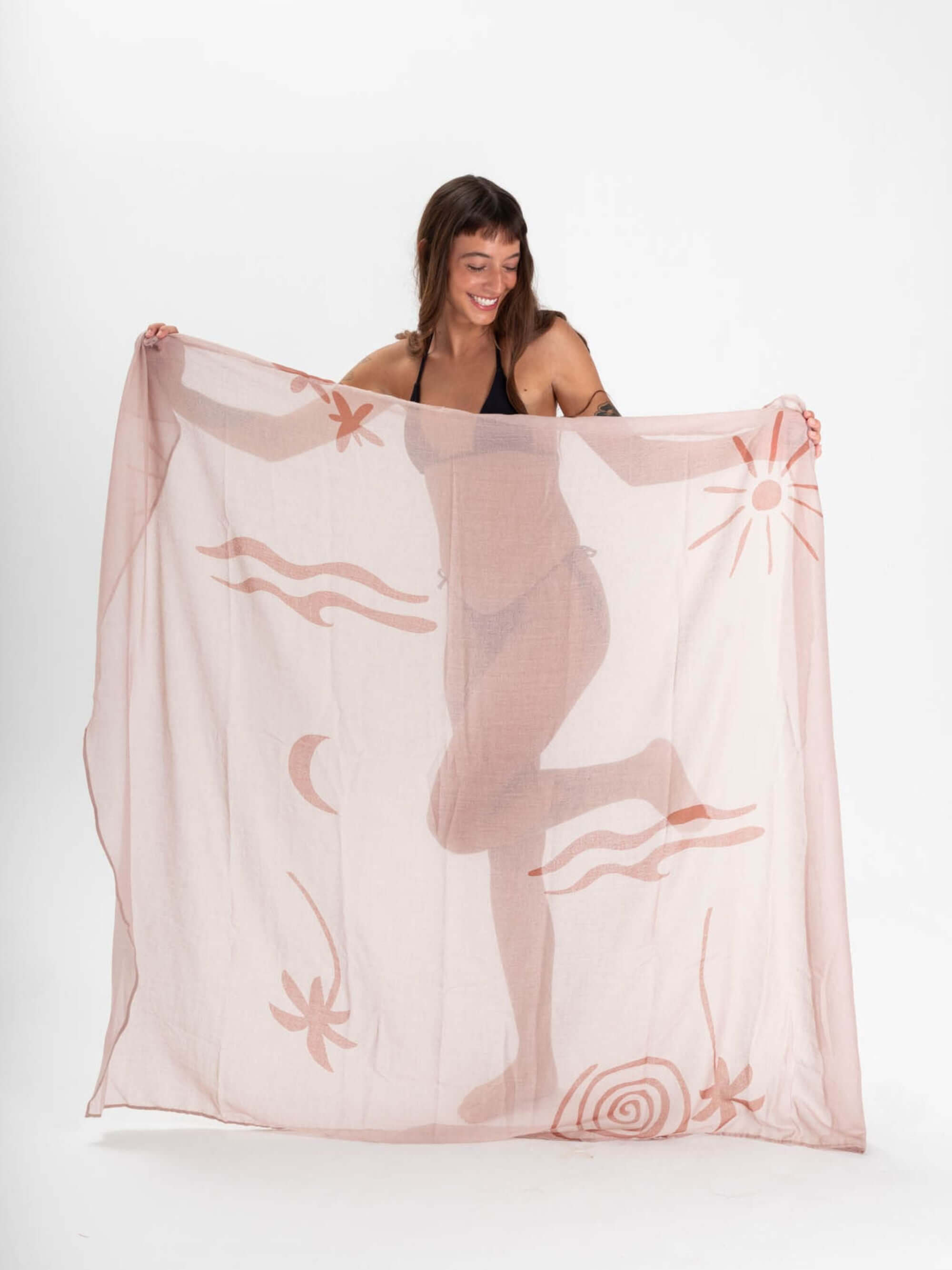 CANGA TROPICAL BEGE da Greenish, leve e estilosa, ideal para dias ensolarados na praia.