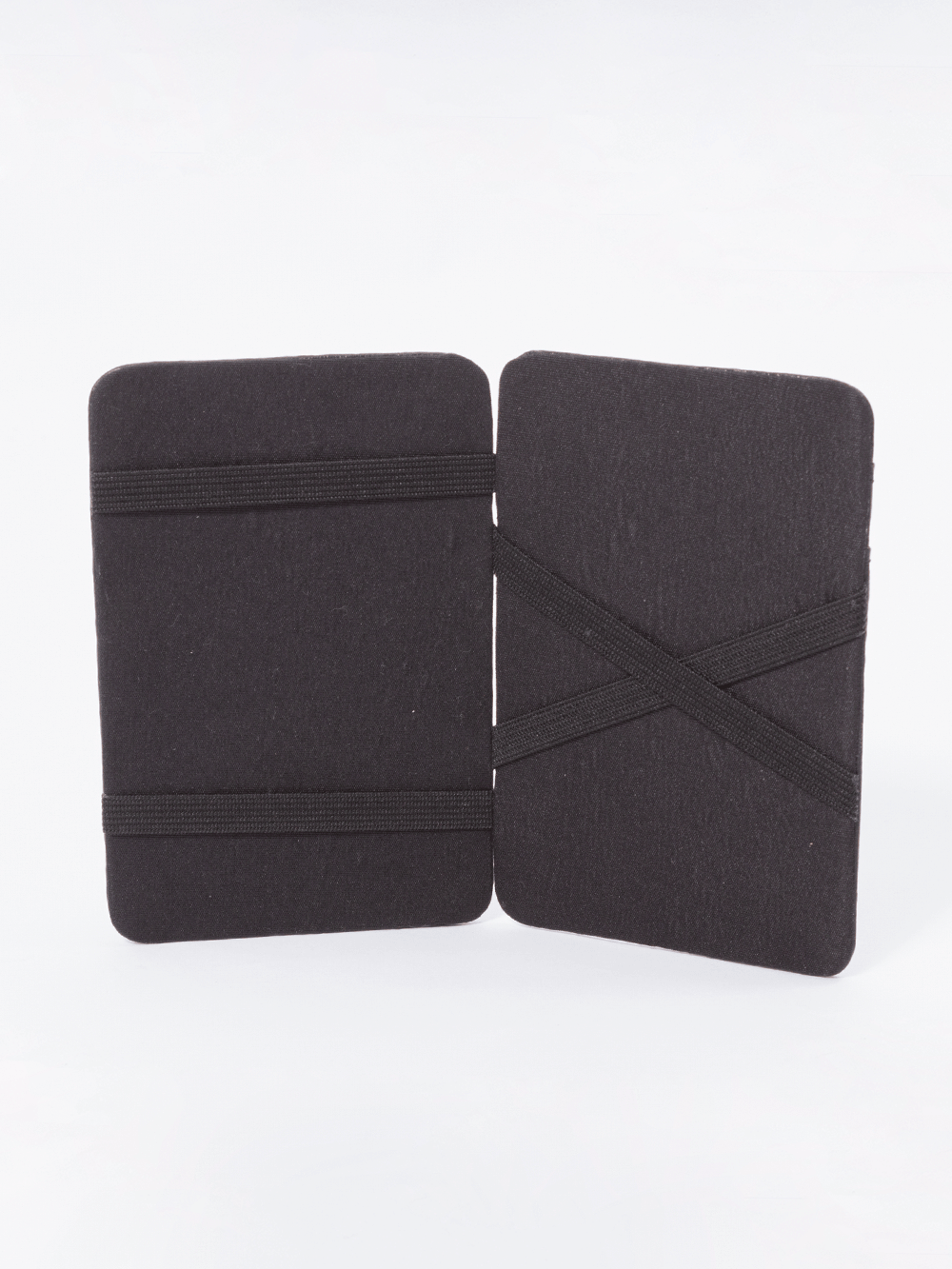 Carteira Mágica Surf Dreams preta da Greenish, ideal para surfistas e amantes do estilo casual.