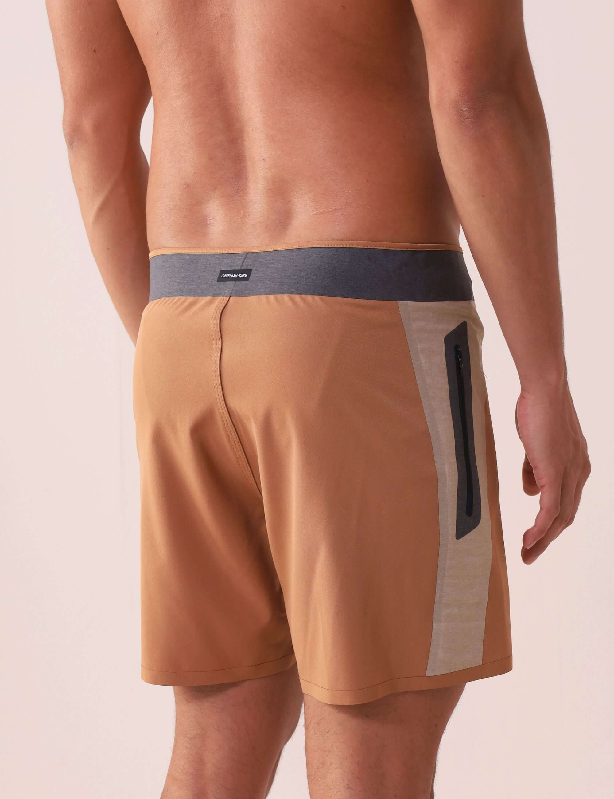 Boardshort Ultralight II Sunset - Caqui da Greenish, leve e resistente, ideal para atividades no mar ou na rua, com bolso zíper.