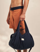 Greenish men's Boardwalk Sunny Collor - Laranja with classic 44cm shape, lightweight quick-dry fabric, perfect for beach to street transitions.