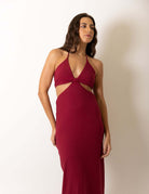 Greenish Vestido Curto Midi Colors - Vermelho Escuro em um design elegante de verão.