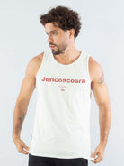 Regata off white Jericoacoara da Greenish, feita em algodão sustentável, leve e confortável.