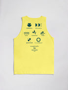 Regata amarela da marca Greenish, com design único e eco-friendly, perfeita para o verão.