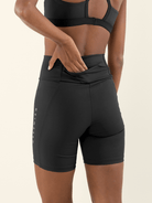 Short Biker Basic Preto da Greenish, conforto e estilo para atividades físicas.